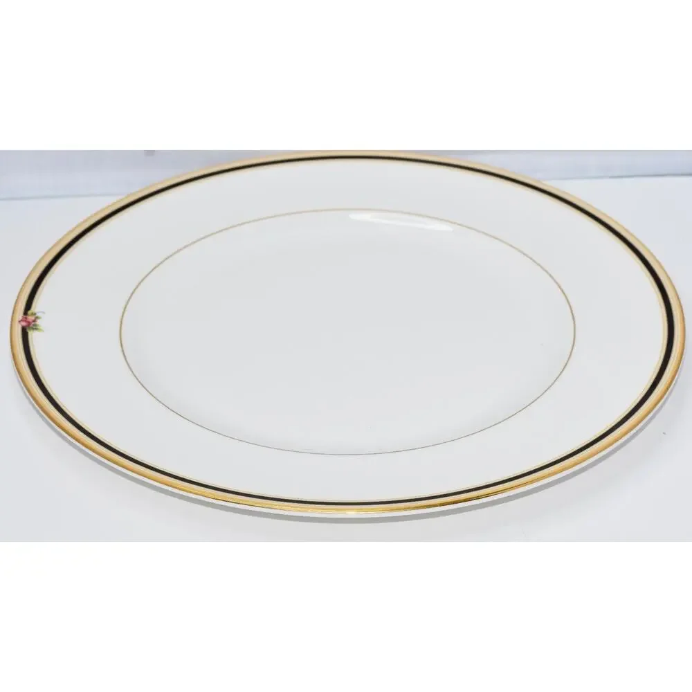 Wedgwood Dinner ware Bone China Clio Black & Gold Rim 10